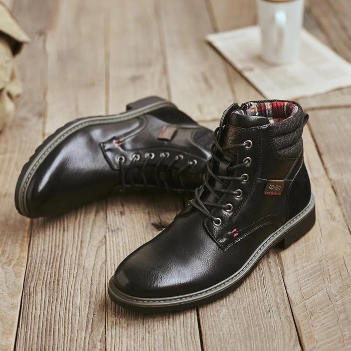 Men's Black Leather Compact Boot