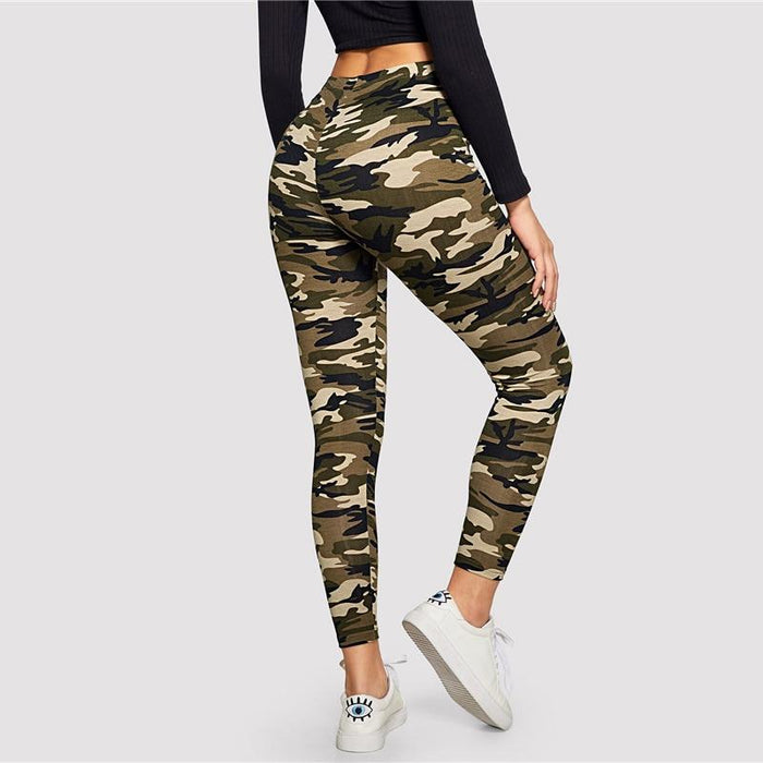 Della Camo Leggings