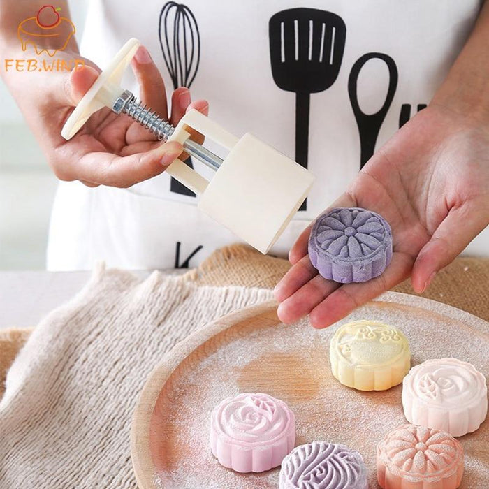 Mooncake Shaper